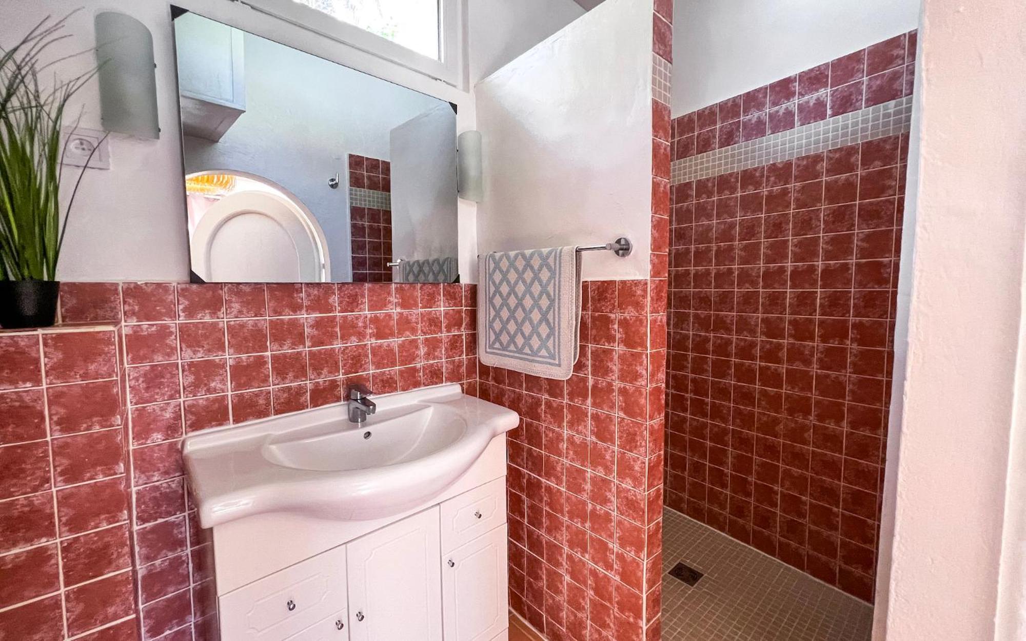 Reve D'Azur, Mazet En Bord De Mer, Parking, Piscine Partagee, Terrasse Bbq & Draps Inclus La Nartelle, 1 Salon, 1 Chambre, 1 Cuisine , 1 Sdb Sainte-Maxime Exterior photo