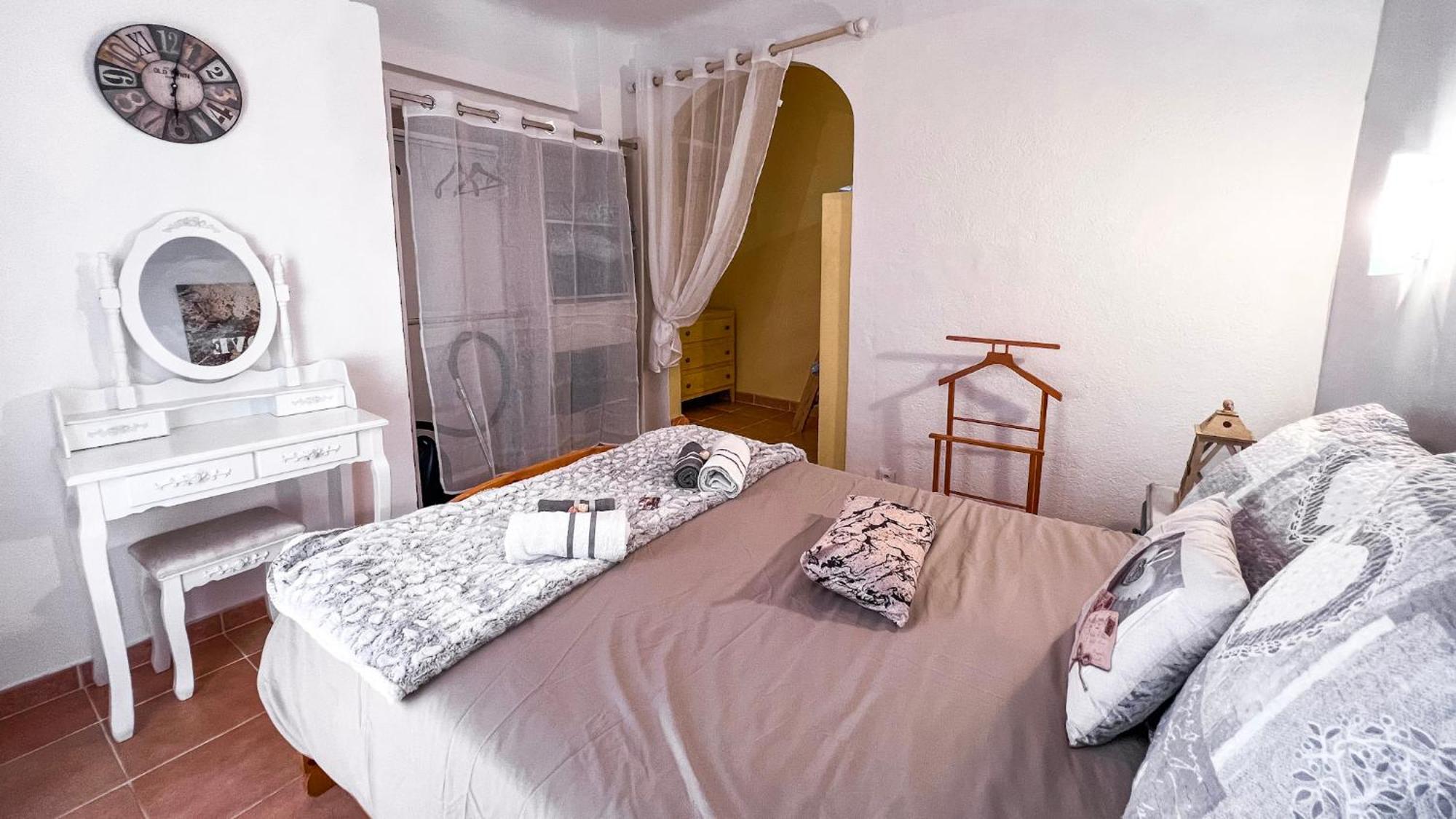 Reve D'Azur, Mazet En Bord De Mer, Parking, Piscine Partagee, Terrasse Bbq & Draps Inclus La Nartelle, 1 Salon, 1 Chambre, 1 Cuisine , 1 Sdb Sainte-Maxime Exterior photo